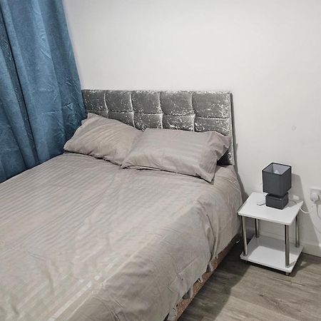 Luxury 2 Bedrooms Flat Leytonstone Londres Exterior foto